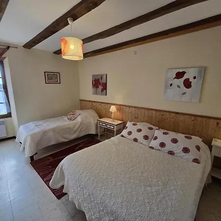 Charmante Maison Nature Avec Parking Et Animaux Acceptes - Fr-1-616-459 Semesterbostad *