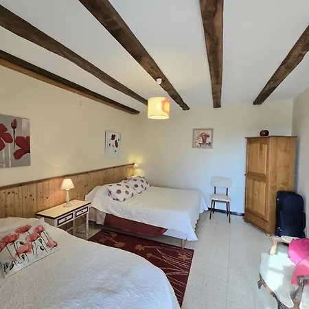 Charmante Maison Nature Avec Parking Et Animaux Acceptes - Fr-1-616-459 Semesterbostad